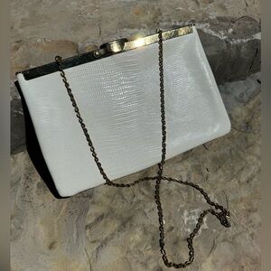 Pretty Vintage Etra Ivory Leather Purse/Clutch w/Gold Trim and Chain Strap